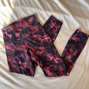 lululemon athletica Girls' Pink & Black Tie-Dye Leggings